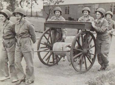 WACs training at Ketteringham Hall with a cart. (Digital archive reference MC 371/815)